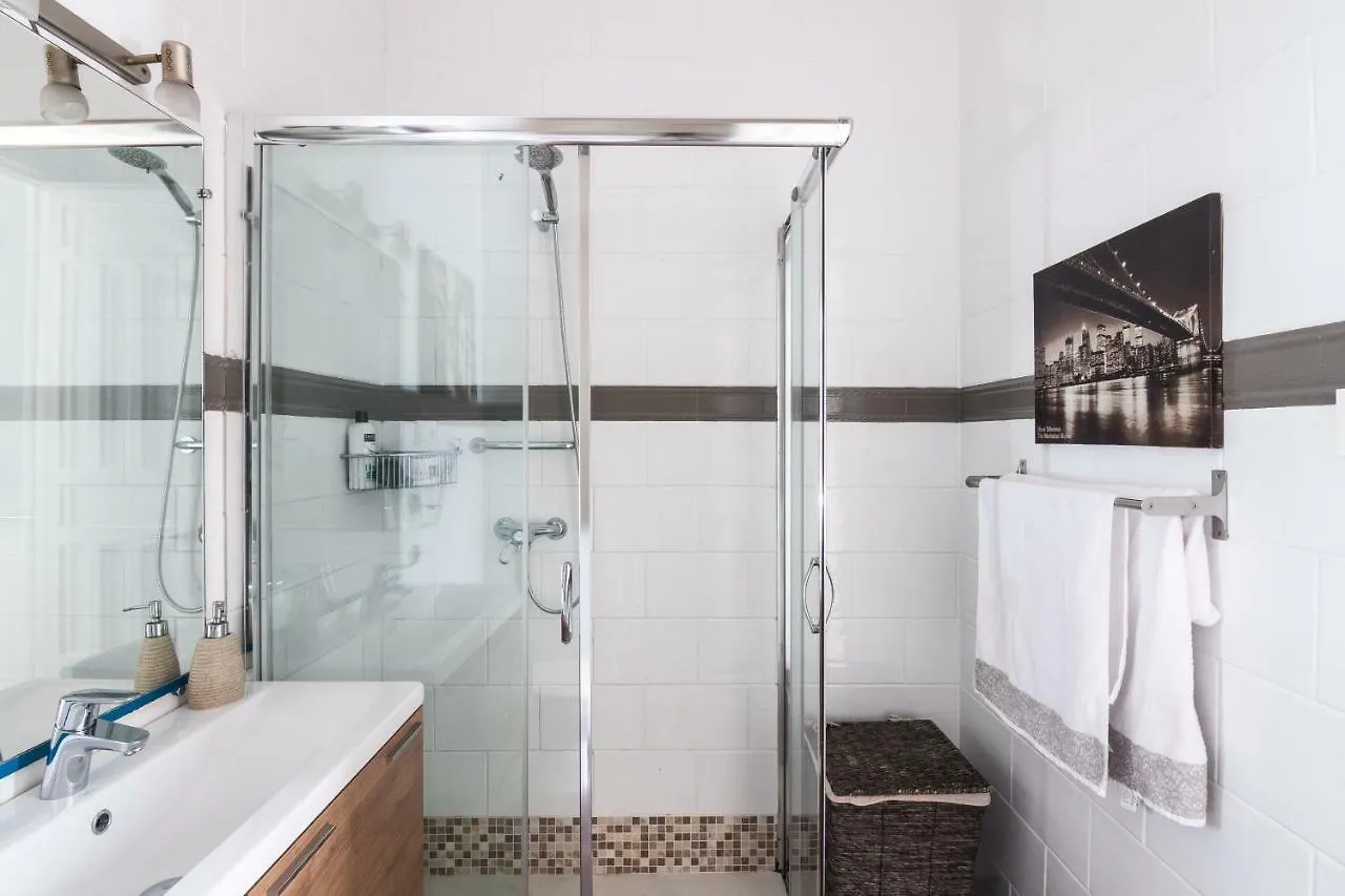 Downtown Apartment 圣塞瓦斯蒂安 0*,  西班牙